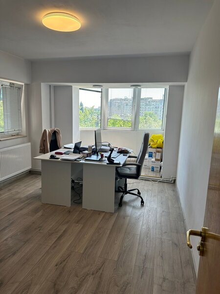 Unirii Tribunal  2 camere 69 mp   ideal cabinet avocat / birou