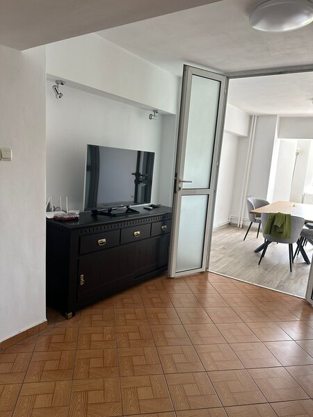 Unirii Tribunal  2 camere 69 mp   ideal cabinet avocat / birou